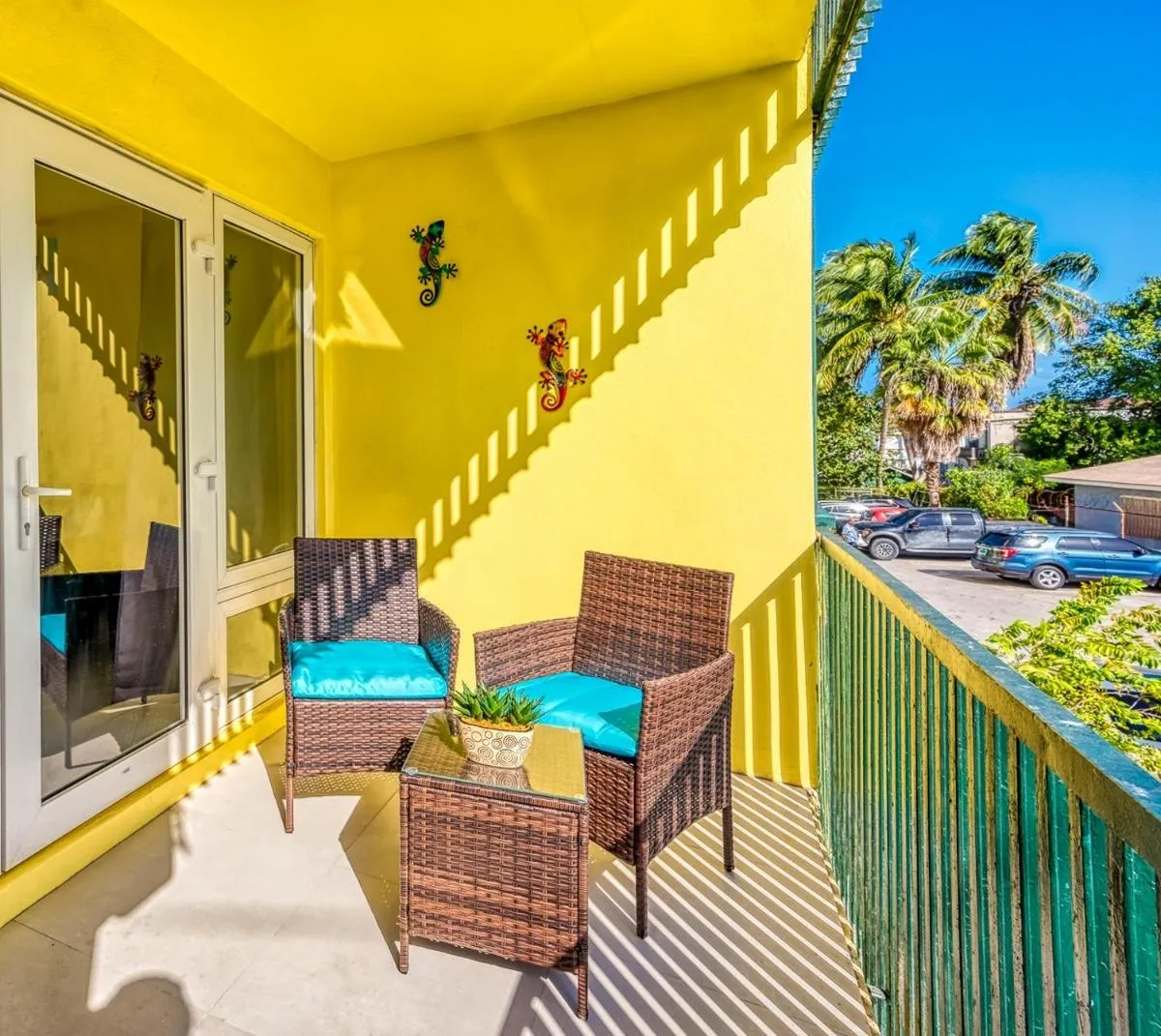Image 6 of Apartment in downtown at the beach