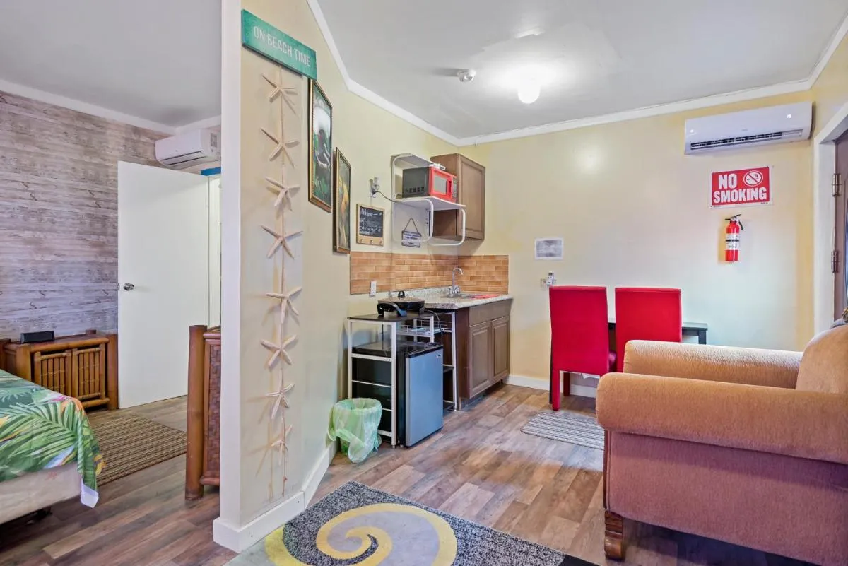 Image 3 of Cocoplum Rest N Hideaway #1