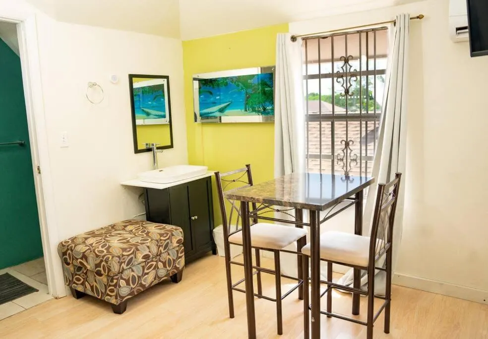 Image 5 of Cocoplum Rest N Hideaway #2