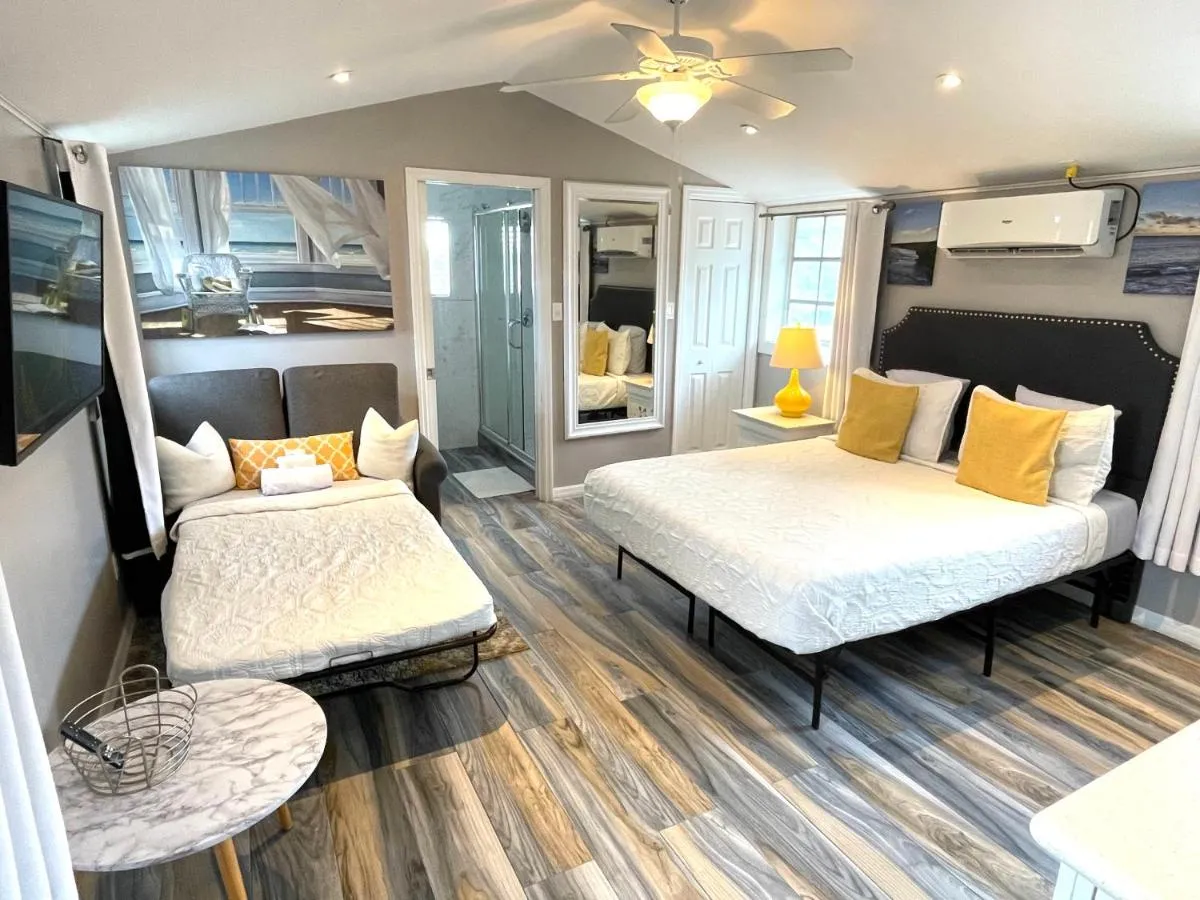 Image 1 of King & Queen Suite #8