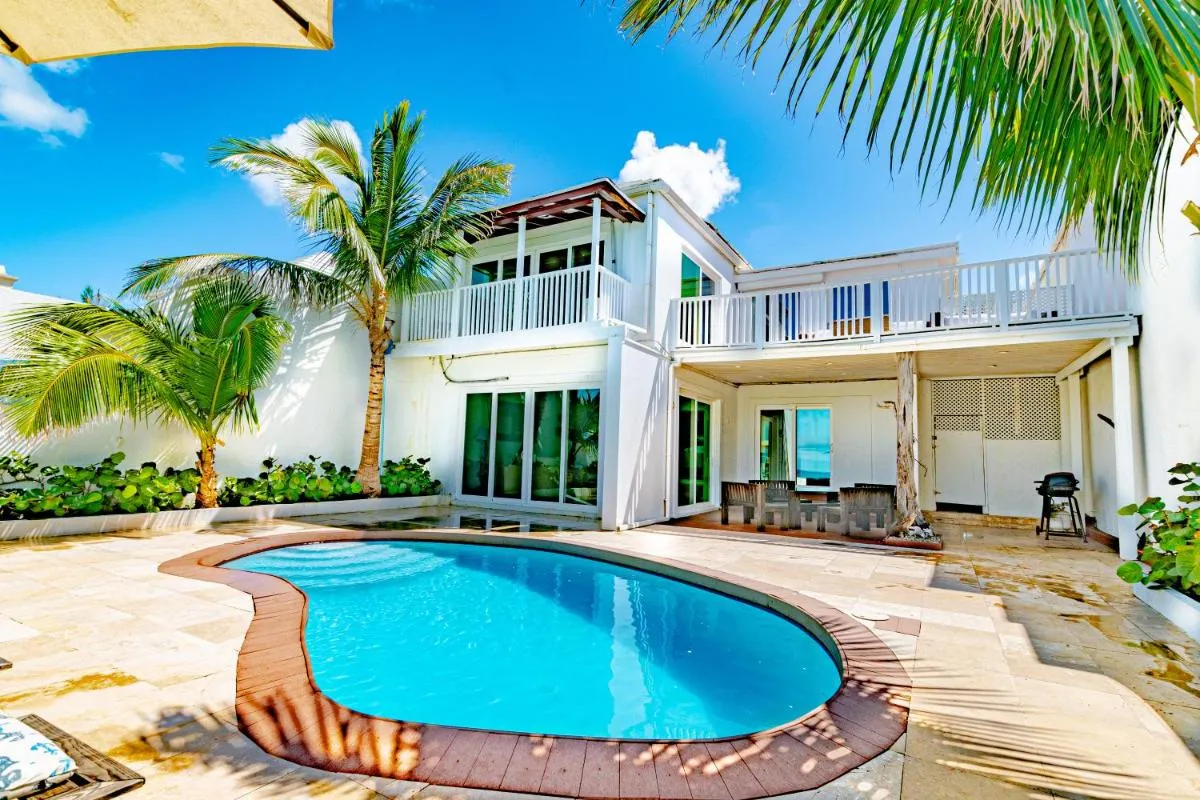 Image 2 of Caprice 14 – Oceanfront Villa – Gated Community with Pool