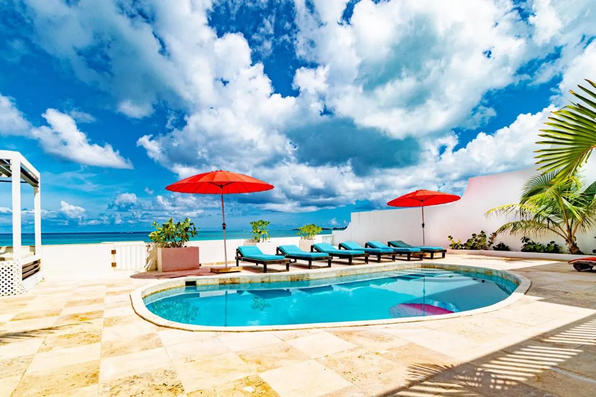 Image 6 of Caprice 7 -Oceanfront Villa – Gated Community with Pool