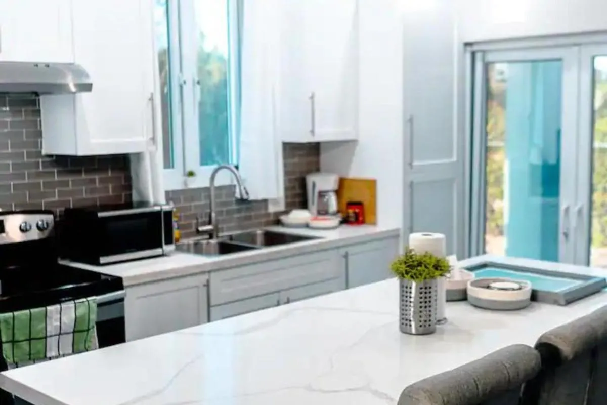 Image 3 of EXCLUSIVE Modern Apartment in Nasáu, Bahamas