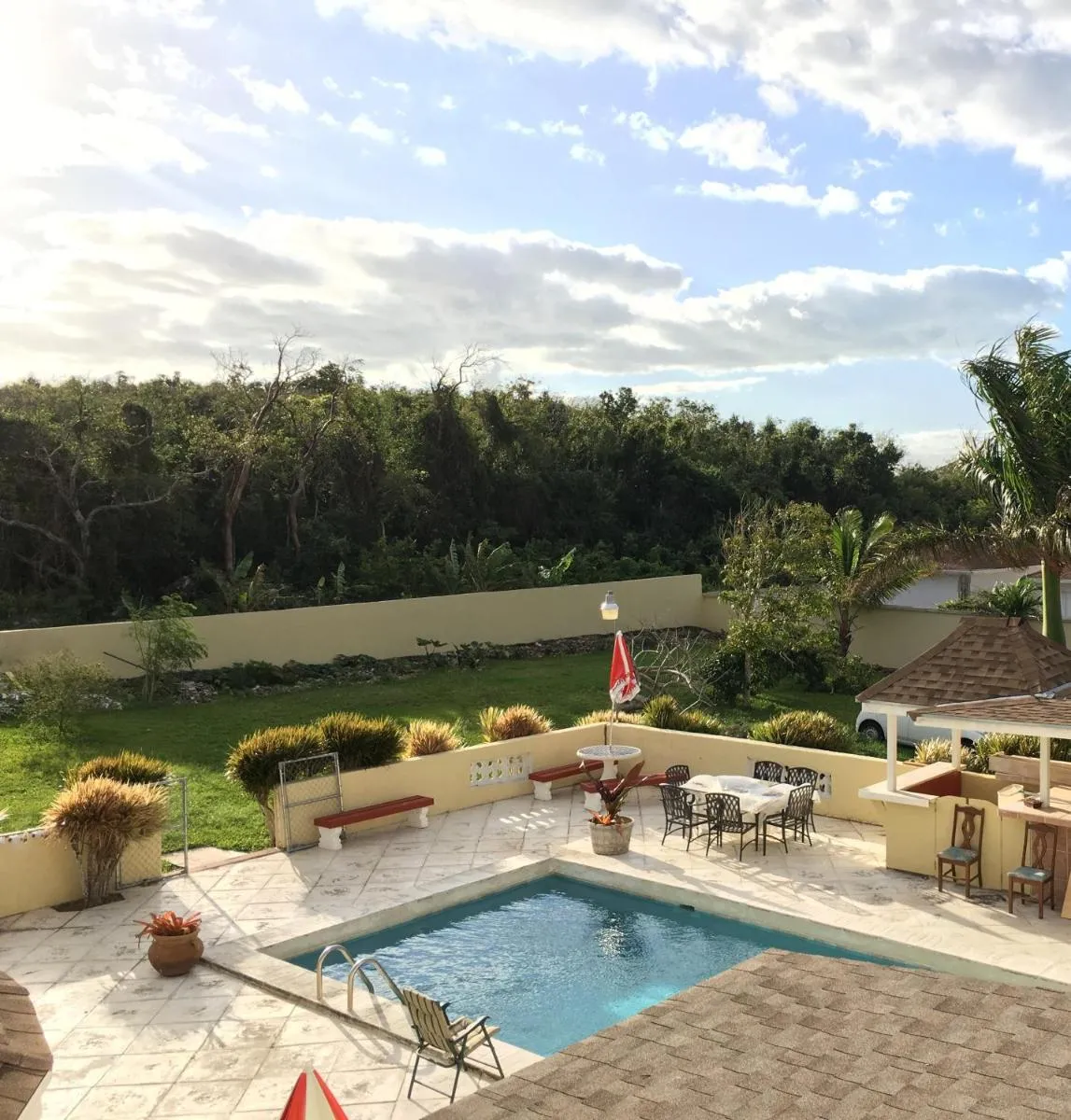 Image 5 of Golden Palms House