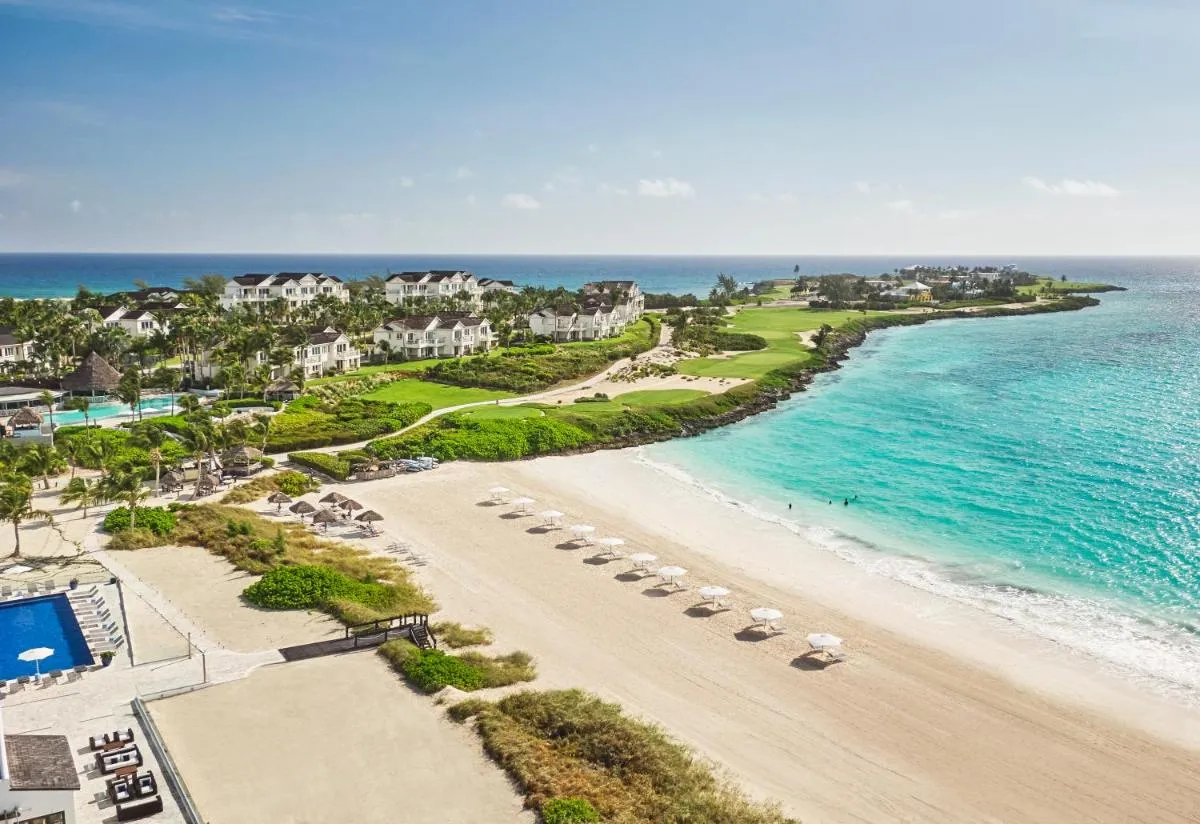 Image 2 of Grand Isle Resort & Residences