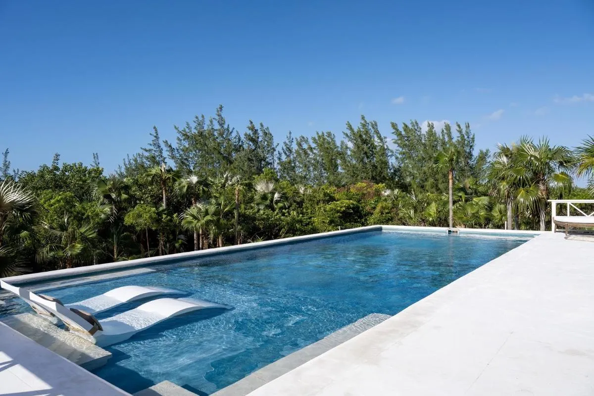 Image 1 of Gumbo Limbo home