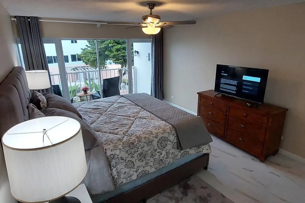 Image of Nassau Harbour Cozy 2 bedroom Condo