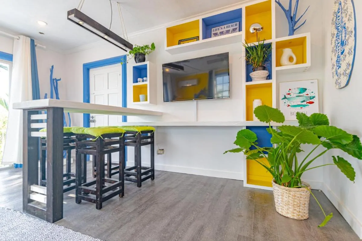 Image 3 of Panoramic Cottage at Viking Hill – Love Beach