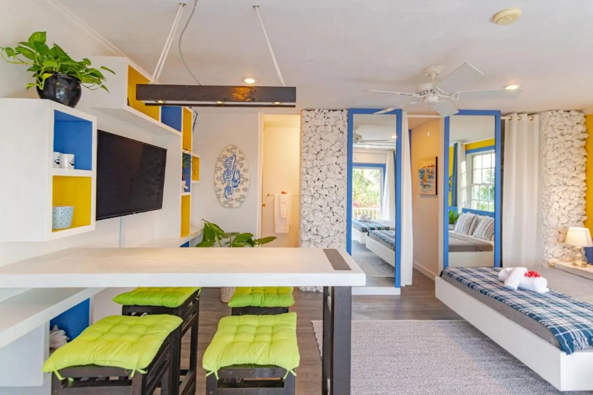 Image 5 of Viking Hill Oceanfront Hostel & Resort